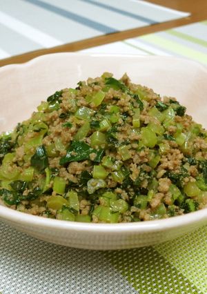お手軽常備菜♪大根葉とひき肉の甘辛炒め-レシピのメイン写真