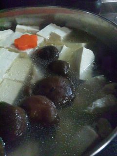 温か湯豆腐♪鶏胸肉でボリュームアップ-レシピのメイン写真