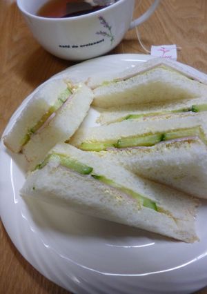 ハムときゅうりのサンドイッチ-レシピのメイン写真