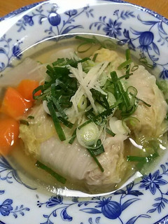 ダシで煮た和なロール白菜-レシピのメイン写真