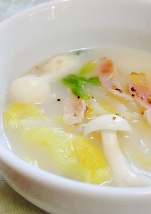 とろとろ白菜のミルクスープ☆母の素朴な味-レシピのメイン写真