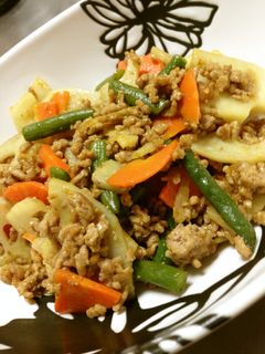 簡単★ひき肉と蓮根の甘辛カレー炒め-レシピのメイン写真