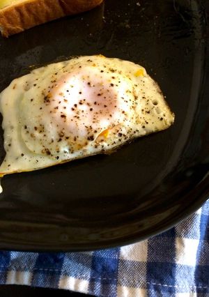 バウルーで 四角いめだま焼き-レシピのメイン写真