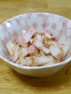 大根とかまぼこの梅かつお-レシピのメイン写真
