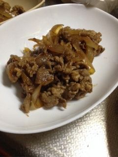 玉ねぎたっぷり〜簡単生姜焼き-レシピのメイン写真