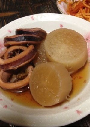 またまた定番！うちの イカ大根-レシピのメイン写真
