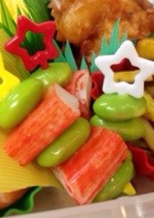 お弁当に♪＊カニカマと枝豆の彩りピック＊-レシピのメイン写真