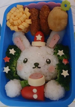 クリスマスキャラ弁☆ウサギのサンタ-レシピのメイン写真