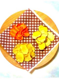 揚げずにオーブンで☆お野菜チップス-レシピのメイン写真