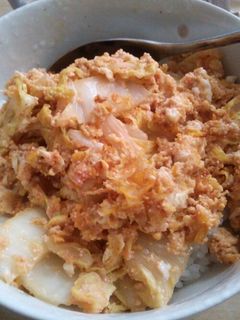 白菜と明太子の卵とじ丼-レシピのメイン写真