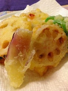 エビと大葉と梅の蓮根はさみ揚げ-レシピのメイン写真