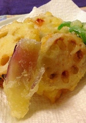 エビと大葉と梅の蓮根はさみ揚げ-レシピのメイン写真