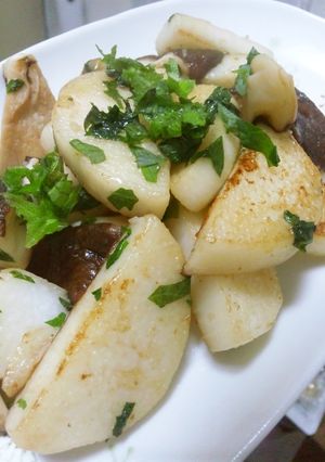 長芋椎茸のバタポン♪-レシピのメイン写真