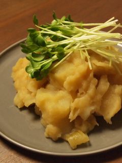 簡単☆じゃがいもの味噌バター煮♪-レシピのメイン写真