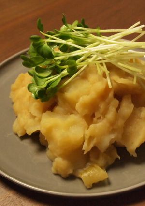 簡単☆じゃがいもの味噌バター煮♪-レシピのメイン写真