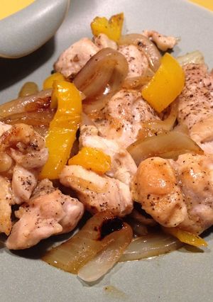 塩麹だけ！ノンオイルでヘルシーな鶏肉料理-レシピのメイン写真