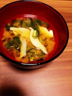 大根の葉ときのこのお味噌汁♡-レシピのメイン写真