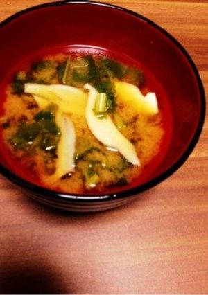 大根の葉ときのこのお味噌汁♡-レシピのメイン写真