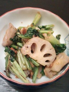 簡単!レンコンと蕪の葉炒め☆-レシピのメイン写真