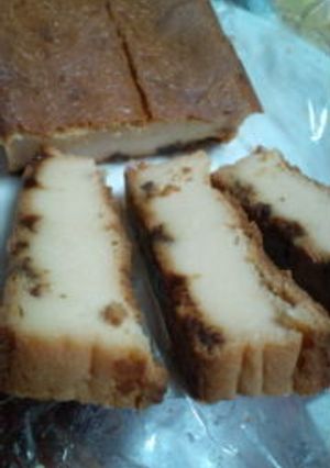パウンドケーキ　チーズ味ラムレーズンin-レシピのメイン写真