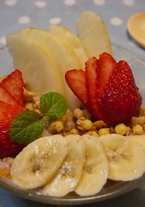 簡単！朝ごはん♪アサイーヨーグルトボウル-レシピのメイン写真
