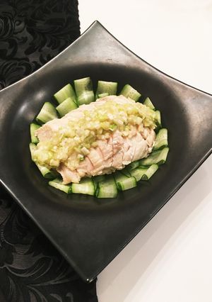 簡単☆しっとり蒸し鶏のネギソースかけ-レシピのメイン写真