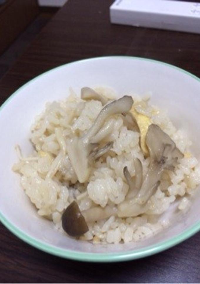 簡単☆きのこたっぷり炊き込みご飯☆-レシピのメイン写真