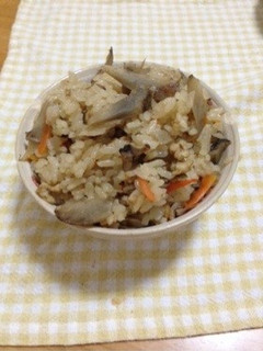 鷄とごぼうの炊き込みご飯-レシピのメイン写真