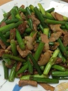 豚肉とニンニク目の炒め-レシピのメイン写真