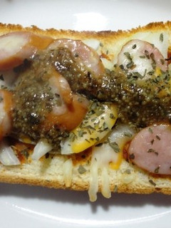 はちみつ味噌トマト味でピザトースト-レシピのメイン写真