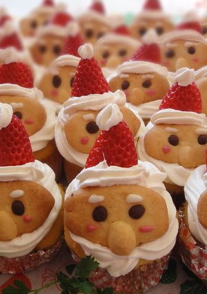 サンタカップケーキ☆ クリスマス-レシピのメイン写真