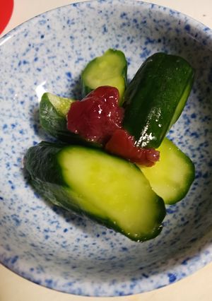 きゅうり🥒と梅干しの簡単漬け物-レシピのメイン写真