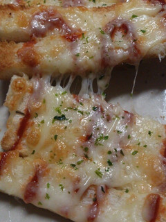 食パンのミミで簡単スティックピザ!-レシピのメイン写真