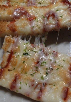 食パンのミミで簡単スティックピザ！-レシピのメイン写真