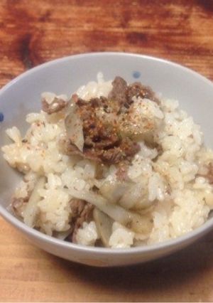 圧力鍋•3分で〜牛肉とごぼうのご飯-レシピのメイン写真