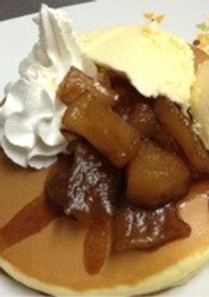 りんごの黒糖煮パンケーキ-レシピのメイン写真