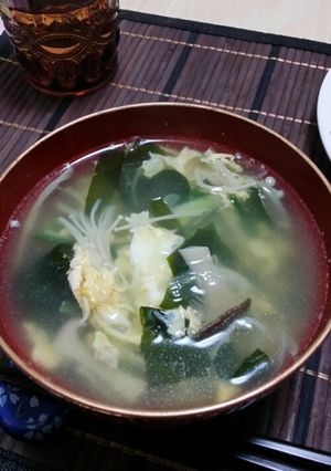 ワカメと卵のスープ-レシピのメイン写真