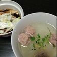 生姜の利いた冬瓜と肉団子のスープ