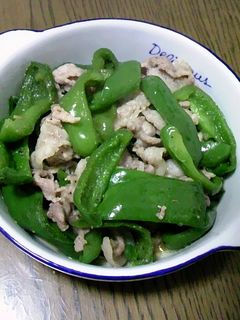 これまた手抜き!豚肉ピーマンめんつゆ炒め-レシピのメイン写真