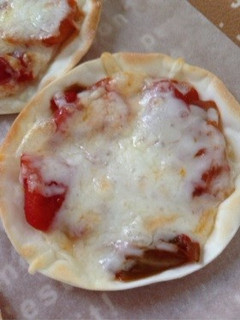 ラタトゥイユと餃子の皮でミニピザ-レシピのメイン写真