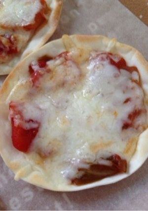 ラタトゥイユと餃子の皮でミニピザ-レシピのメイン写真