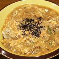 รูปของ 残ったタネで作る『ギョウザ卵あんかけ丼』