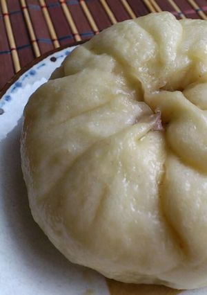 モチモチ肉汁たっぷり豚まん♪-レシピのメイン写真