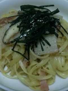 しいたけ薫る☆長芋とベーコンの和風パスタ-レシピのメイン写真