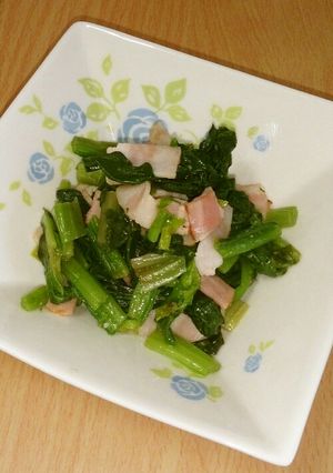 ほうれん草とベーコンのバター炒め-レシピのメイン写真