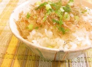 オッサンの簡単ちりめん雑魚＆鰹節ご飯-レシピのメイン写真