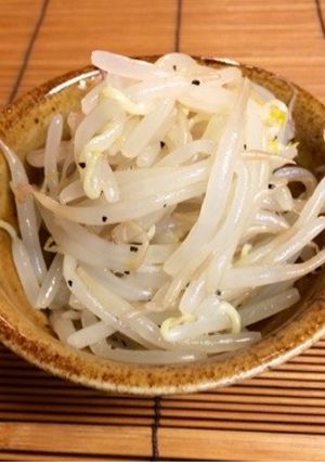 ブラックペッパーがピリリ！ もやしナムル-レシピのメイン写真