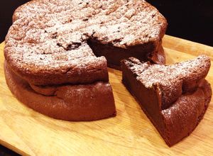 バレンタインに♡材料2つ♡ガトーショコラ-レシピのメイン写真