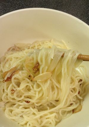 水漬けパスタ ペペロンチーノ-レシピのメイン写真