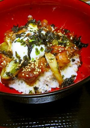温泉卵のせ♥簡単♪とり丼-レシピのメイン写真